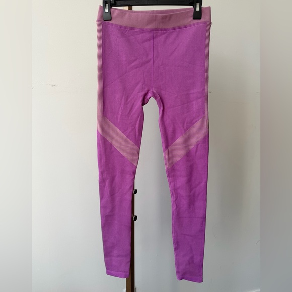 Alo, Yoga Illusion Seamless High-Waist Legging, MSRP $148 - Picture 5 of 15